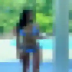 plan cul à Tiercé : photo de Lison, 26 ans - sans engagement