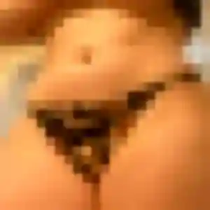 Photo de Elena à Tigery (19 ans) - plan cul anonyme