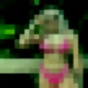 Photo de Naya à Torcé-Viviers-en-Charnie (36 ans) - plan cul discret