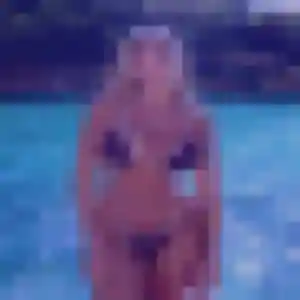 Celia de Toulon-sur-Allier, 20 ans - plan cul en toute liberté