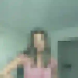 Rejoins Perrine, 38 ans à Tourrettes-sur-Loup en privé