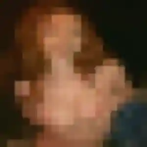 Louna, femme de 19 ans cherche plan cul à Toussaint