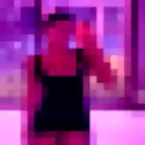 Lilou, 26 ans, en ligne à Tréguidel pour un plan cul
