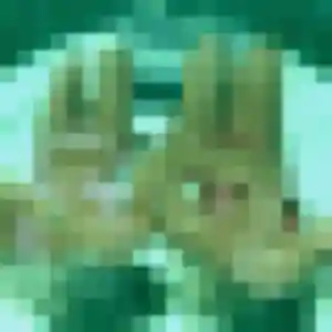 Manel, 21 ans, connectée à Trémentines pour un plan cul