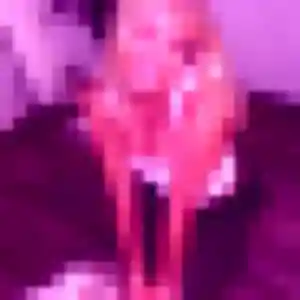 Photo de Alina à Tupin-et-Semons (29 ans) - plan cul anonyme