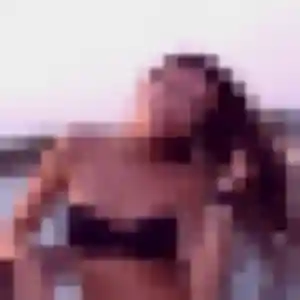 Meryem, 26 ans, disponible à Ugine pour un plan cul
