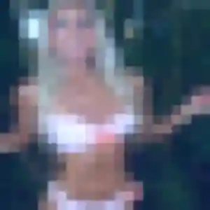 Elena, fille de 19 ans cherche plan cul à Usson-en-Forez