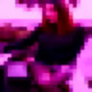 Photo de Perrine à Vailhourles (33 ans) - plan cul gratuit