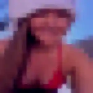 plan cul à Vains : photo de Faustine, 24 ans - inscription gratuite