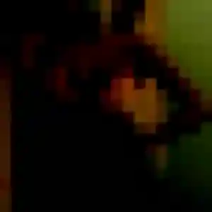 Honorine, 20 ans, en ligne à Vallères pour une rencontre coquine