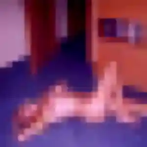 Sexy Flore, 26 ans à Valsonne - la contacter