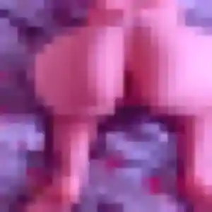 Victoire, 30 ans, connectée à Vandoncourt pour une rencontre coquine