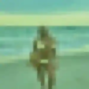Charmante Leila, 29 ans à Varennes-Changy - voir sa photo