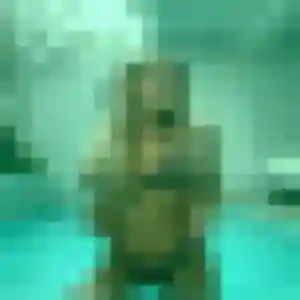 Alissa, femme de 33 ans propose plan cul à Varrains