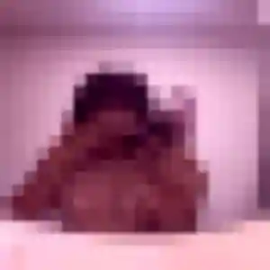 Photo privée de Constance, 33 ans à Vaucresson - rencontre coquine