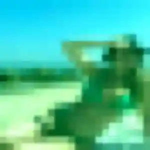 Hana (36 ans) à Vaux-sur-Seine attend une rencontre ce soir