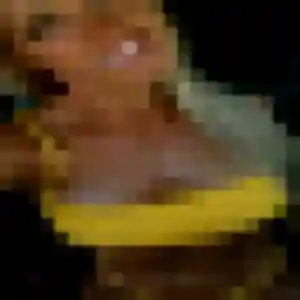 Rania (32 ans) à Verneuil-sur-Seine propose une rencontre maintenant