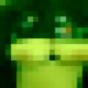 Charmante Flore, 32 ans à Versailles - voir sa photo