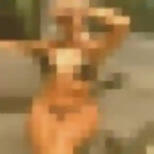 Photo de Thais à Vic-sur-Cère (36 ans) - plan cul sans inscription