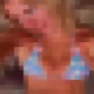 Sexy Solene, 24 ans à Villefranche-de-Panat - la contacter