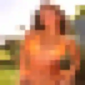 Nour, fille de 35 ans propose plan cul à Villejuif