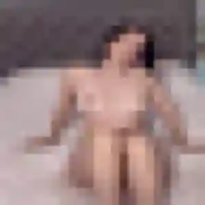Photo exclusive de Celia, 29 ans à Villeneuve-de-Rivière - plan discret