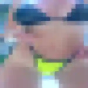 plan cul à Villeneuve-le-Roi : profil de Elina, 25 ans - inscription gratuite