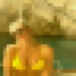 Contacte Aya, 20 ans à Villers-Canivet en privé