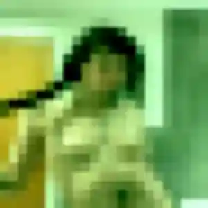 Kenza (34 ans) à Villiers-le-Mahieu cherche un plan cul maintenant