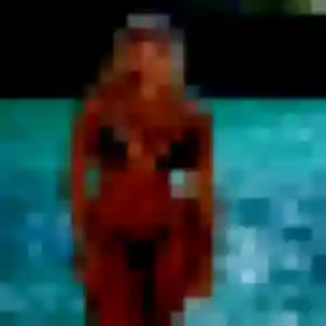 Contacte Celia, 25 ans à Vinneuf en t'inscrivant