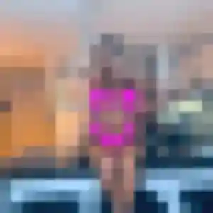 Rejoins Viviane, 22 ans à Vittefleur en privé