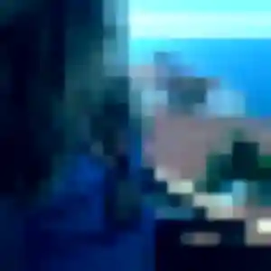 Djenna, 37 ans, connectée à Voisins-le-Bretonneux pour un plan cul