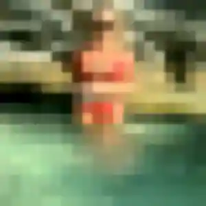 Sexy Leana, 33 ans à Voisins-le-Bretonneux - la contacter