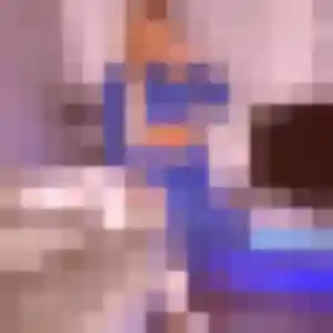 Photo privée de Rania, 29 ans à Voisins-le-Bretonneux - plan discret