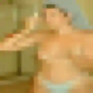 Salome (20 ans) à Voisins-le-Bretonneux attend une rencontre aujourd'hui