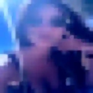 Photo privée de Mona, 28 ans à Vouillé-les-Marais - plan discret