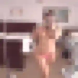 Roxane, femme de 21 ans propose plan cul à Woustviller