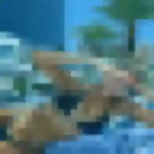 Alya, 33 ans, en ligne à Yèvres pour un plan cul