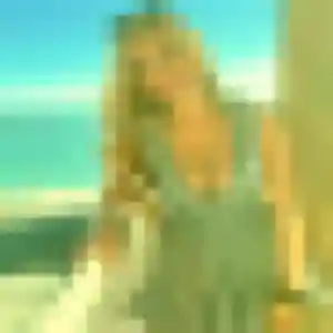 Rejoins Margot, 24 ans à Ygos-Saint-Saturnin gratuitement
