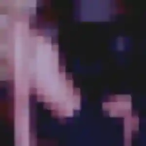 Lise, 21 ans, connectée à Youx pour une rencontre coquine