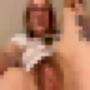 Anouk, 39 ans, dispo pour plan cul à Yvecrique